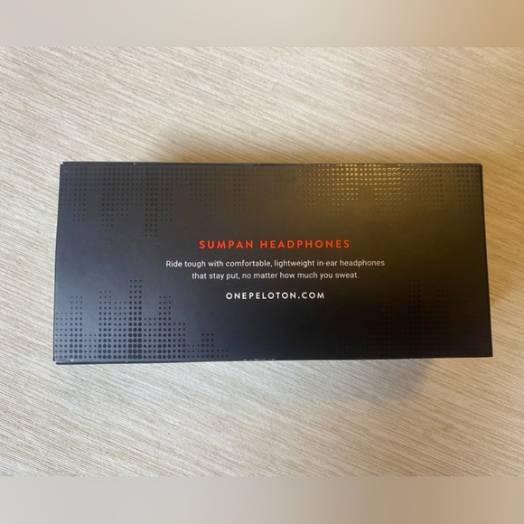 Peloton x Urbanears Sumpan Earbuds (New in Open Box) Headphones - Picture 2 of 5